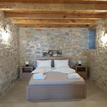 Apartahotel Monodendri