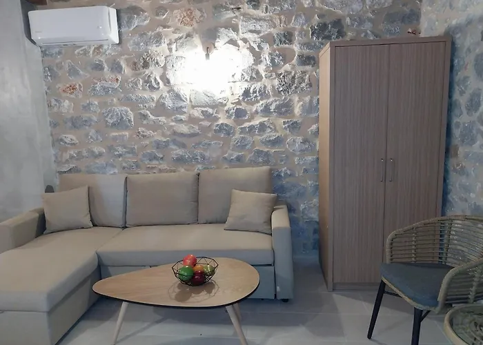 Aparthotel Monodendri Yerolimin