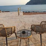 Aparthotel Monodendri 4*