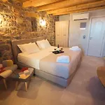 Aparthotel Monodendri 4*