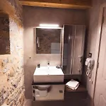 Monodendri Aparthotel 4*