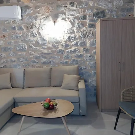 Apartahotel Monodendri Yerolimin