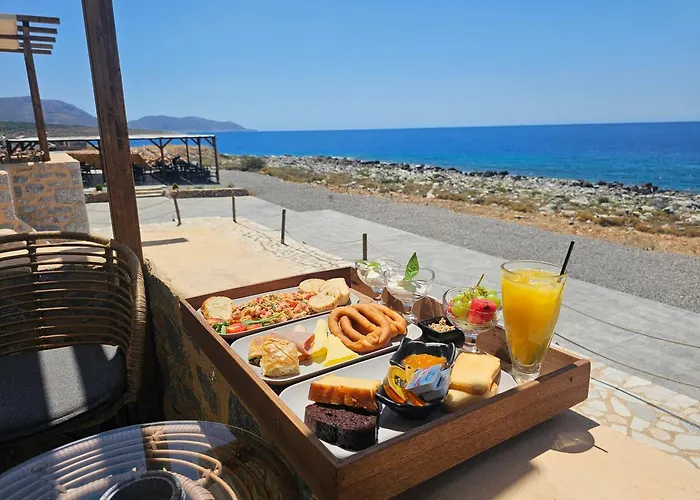 Apart-hotel Monodendri Yerolimin